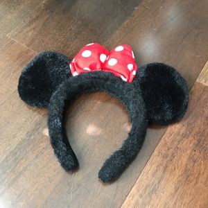 Disney mini mouse ears